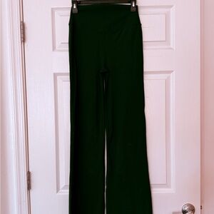 Vuori Women's Dark Green Wide Leg Pants